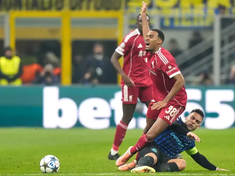 Lautaro Martinez v zápase 6. kola ligovej fázy Ligy majstrov Inter Miláno - Liverpool.
