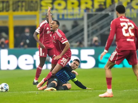 Lautaro Martinez v zápase 6. kola ligovej fázy Ligy majstrov Inter Miláno - Liverpool.