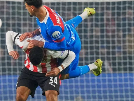 Momenty zo 6. kola hlavnej fázy Ligy majstrov medzi PSV Eindhoven a Atlético Madrid.