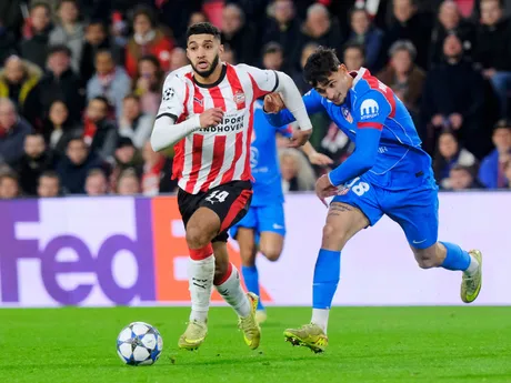 Momenty zo 6. kola hlavnej fázy Ligy majstrov medzi PSV Eindhoven a Atlético Madrid.