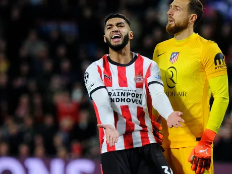 Momenty zo 6. kola hlavnej fázy Ligy majstrov medzi PSV Eindhoven a Atlético Madrid.