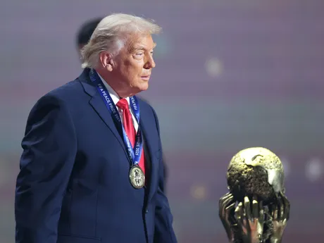 Donal Trump získal Cenu mieru FIFA