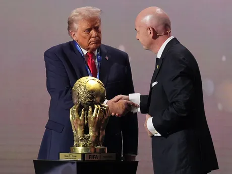 Donal Trump získal Cenu mieru FIFA