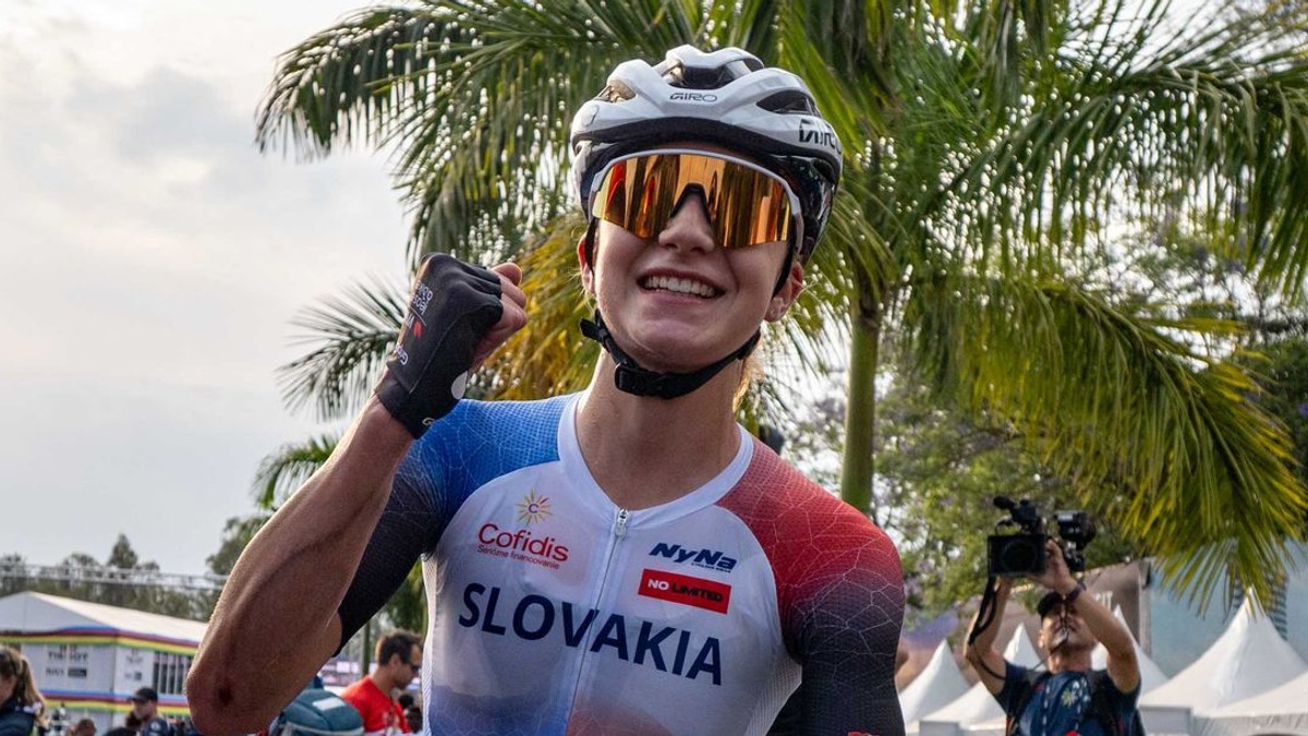 Viktória Chladoňová získala striebornú medailu v pretekoch U23 na MS v cyklistike 2025.