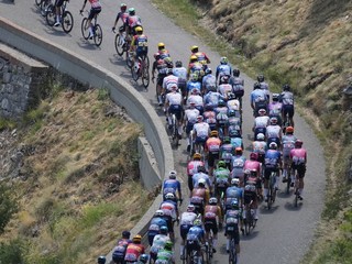 ONLINE prenos z 15. etapy na Vuelta a Espaňa 2026 LIVE.