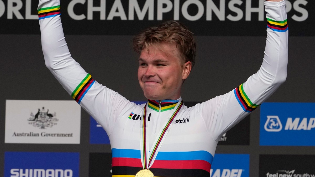 Nórsky cyklista Tobias Foss prestúpil z JumboVisma do Ineosu