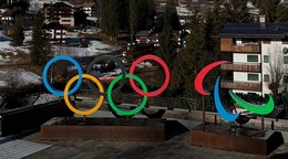 Olympijské kruhy, ilustračná fotografia. 