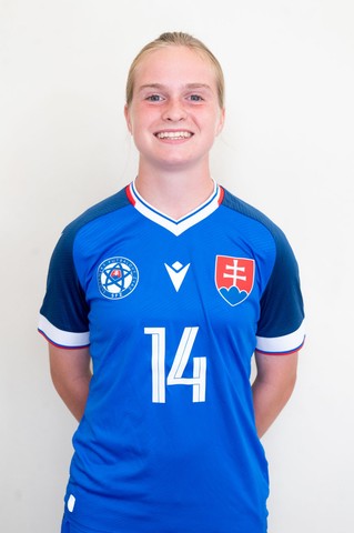 Klára Kušnírova