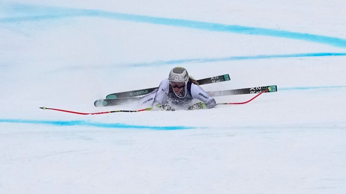 Ester Ledecká spadla v super-G na ZOH 2026