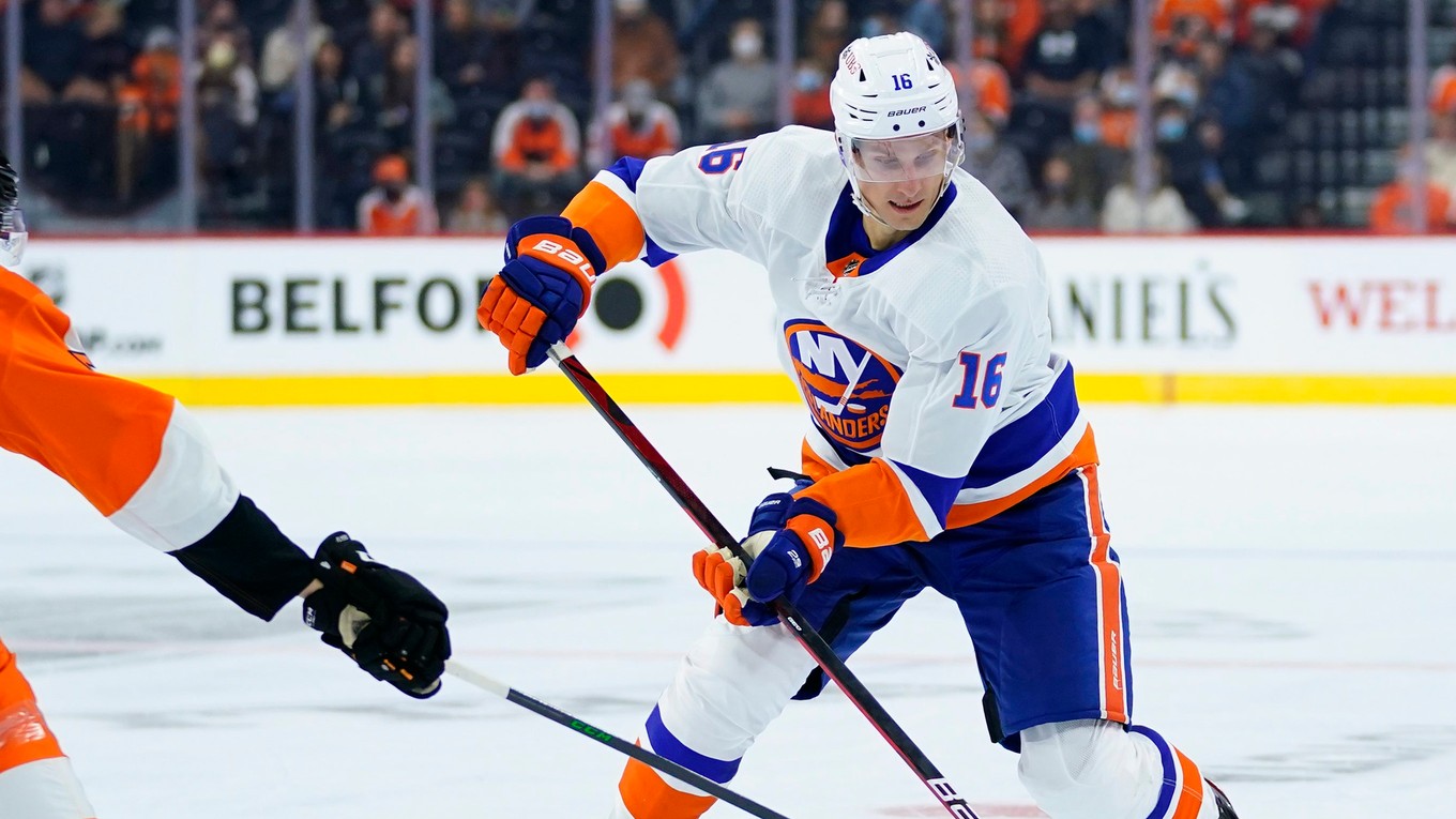 Richard Pánik v drese New York Islanders.