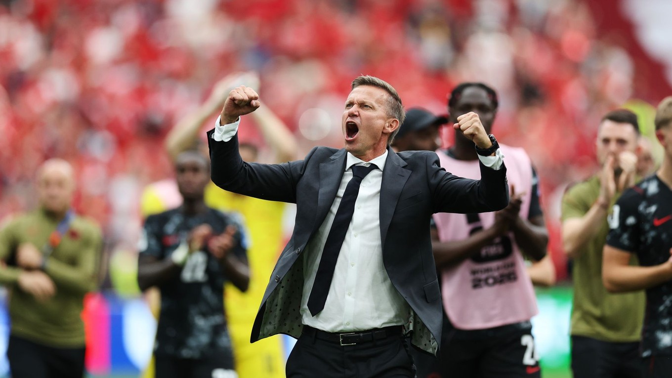 Tréner Kanady Jesse Marsch oslavuje víťazstvo na MS vo futbale 2026.