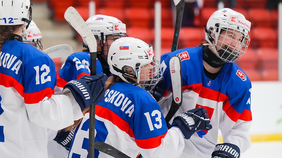Slovenské hokejistky do 18 rokov