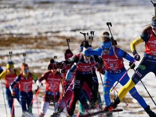 ONLINE: Štafeta mužov v Oberhofe - Svetový pohár v biatlone.