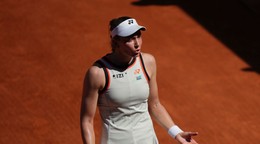 Jelena Rybakinová počas Roland Garros 2026.