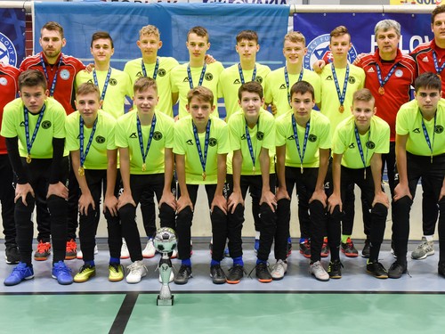 Víťazmi Halovej sezóny mládeže SFZ 2019/20 tímy AS Trenčín U13 a JUPIE FŠMH Podlavice U15