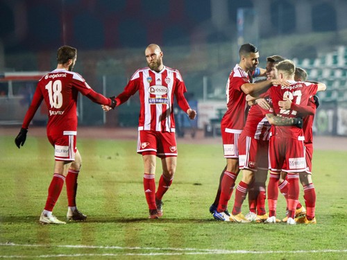 MUŽI A – Niňaj v Sepsi aj s reprezentačným spoluhráčom: Pali mi povedal, že je to seriózny klub