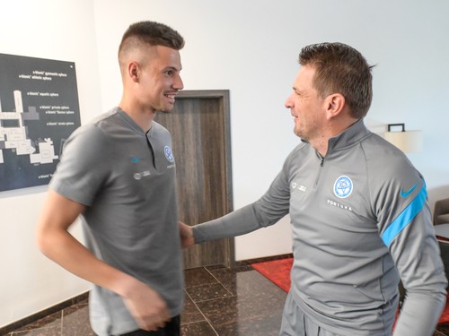 MUŽI A – Najprv tréningový kemp, potom už cestovno-zápasová fuška