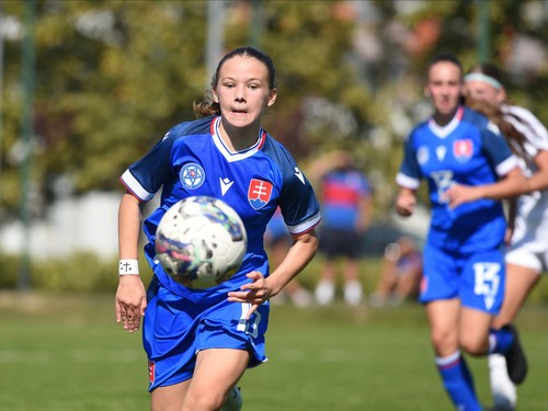 WU15 FIN-SVK-UEFA Development turnaj.jpg