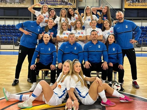 FUTSAL Ženy SRA Zraz pred kvalifikáciou MS 2025.jpg