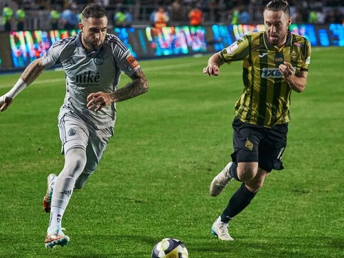 LM Kajrat Almaty Slovan Bratislava Kashia.jpg.jpg