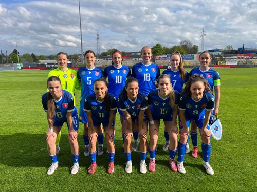 WU19 IRL SVK zakladna zostava.jpeg