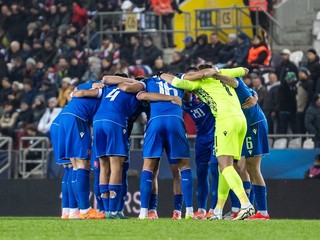 Futbalisti Slovenska počas kvalifikačného zápasu na majstrovstvá sveta 2026 medzi Slovenskom a Severným Írskom v Košiciach.