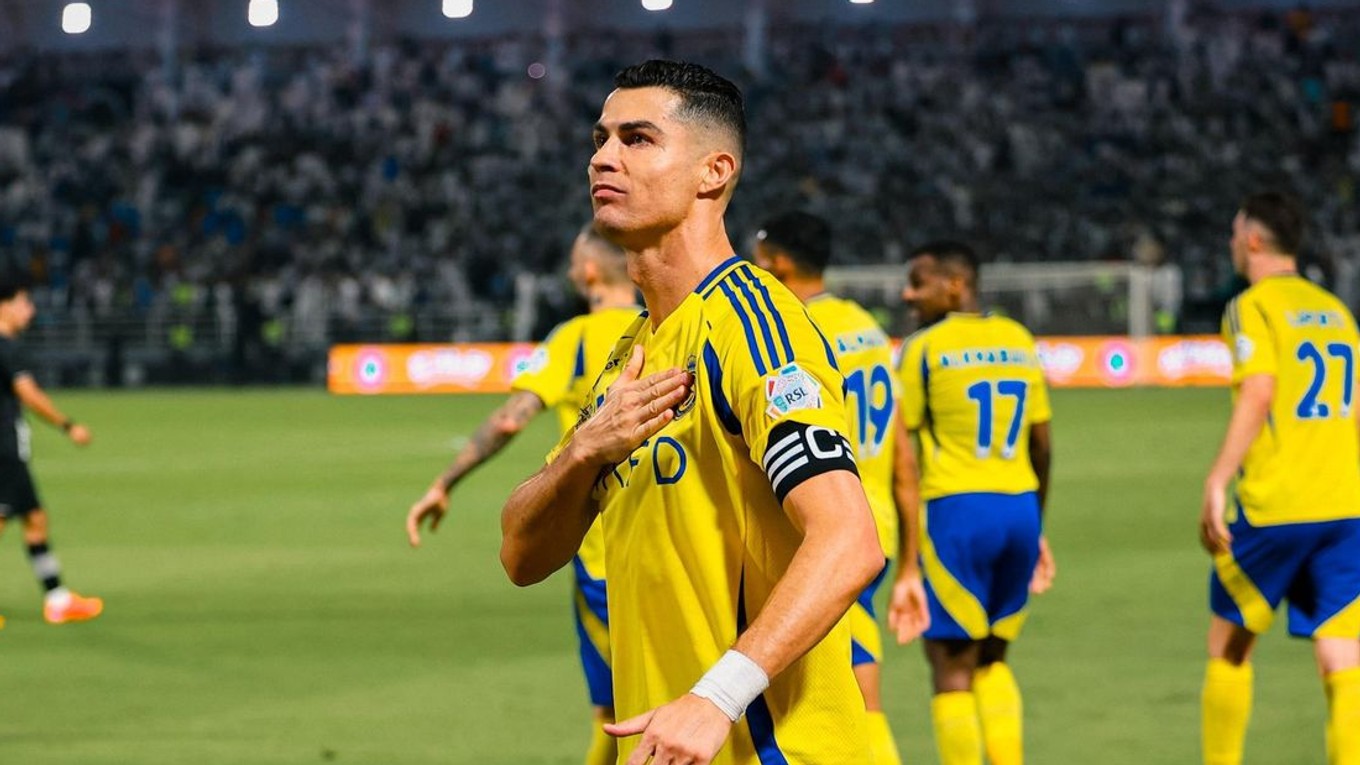Cristiano Ronaldo po strelenom góle v drese Al-Nassr FC.