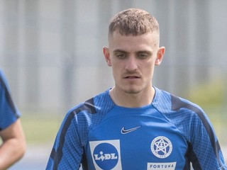 Matúš Kmeť a v pozadí Jakub Kadák.