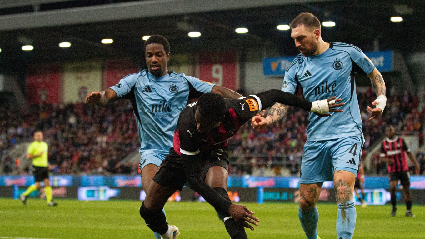 Fotka z derby FC Spartak Trnava - ŠK Slovan Bratislava.