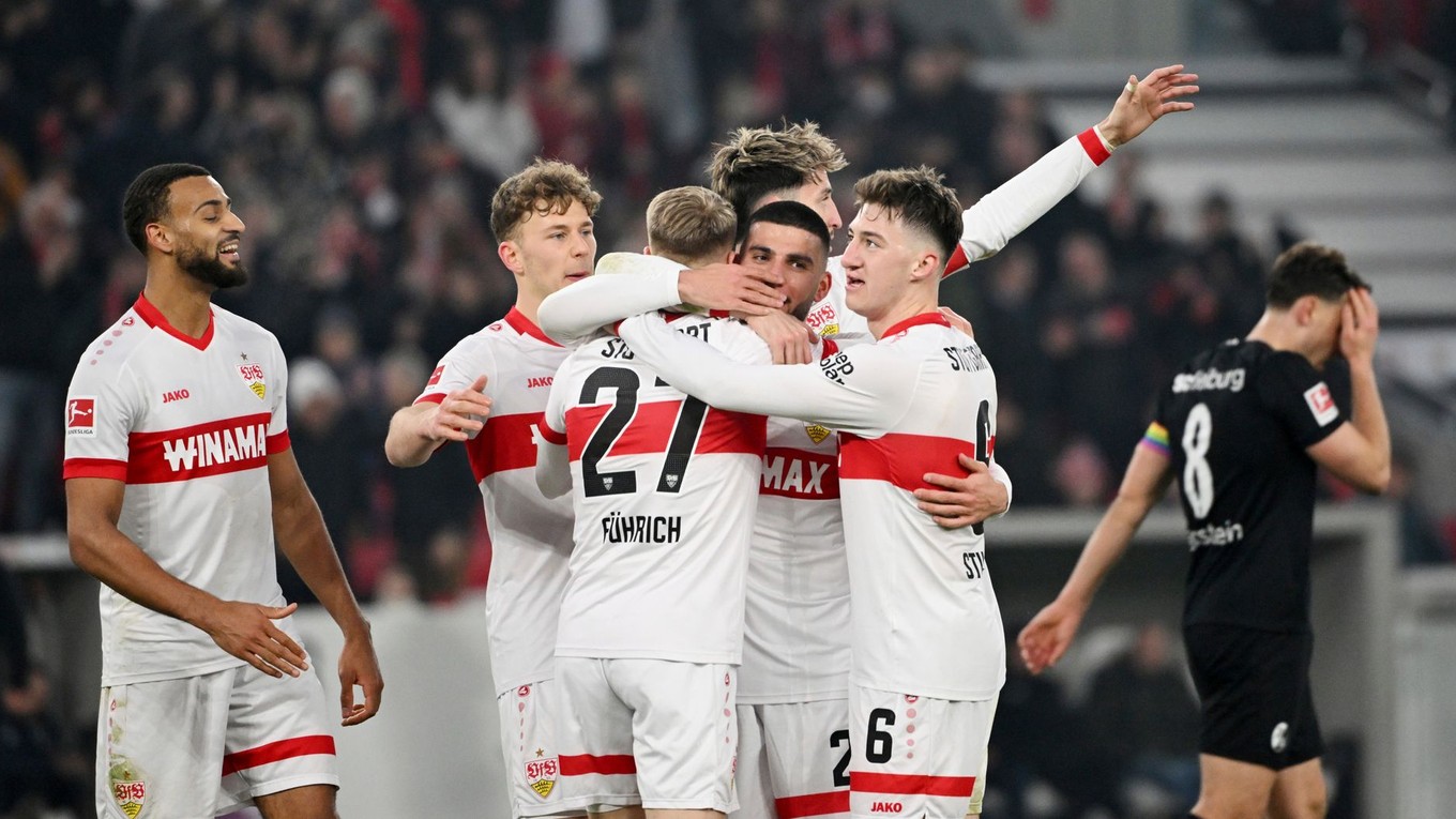 Futbalisti VfB Stuttgart.