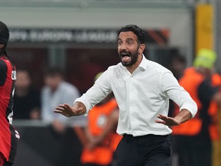 Ruben Amorim na lavičke AC Miláno.