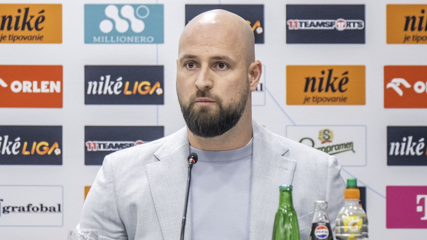 Na snímke generálny riaditeľ ŠK Slovan Bratislava Ivan Kmotrík ml.