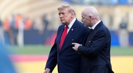 Donald Trump a Gianni Infantino