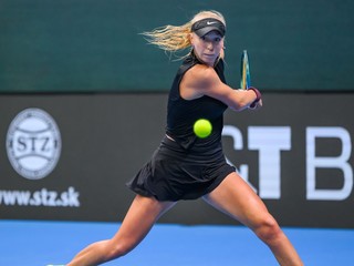 ONLINE: Carléová, Ortenziová - Vargová, Kužmová, Billie Jean King Cup 2025 (štvorhra).