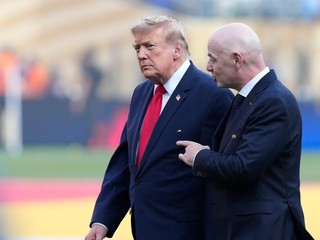 Donald Trump a Gianni Infantino