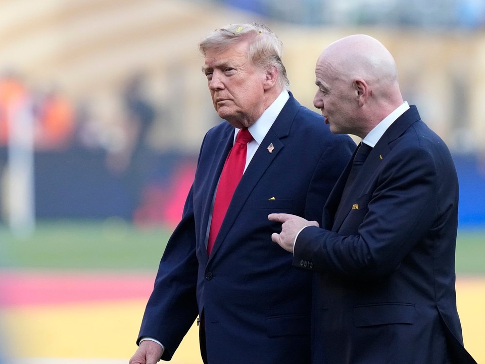 Donald Trump a Gianni Infantino