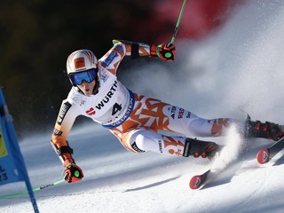 Petra Vlhová počas prvého kola obrovského slalomu na MS 2023. 