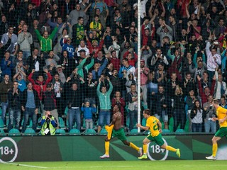 Hráči Žiliny oslavujú víťazstvo proti Bilbau.
