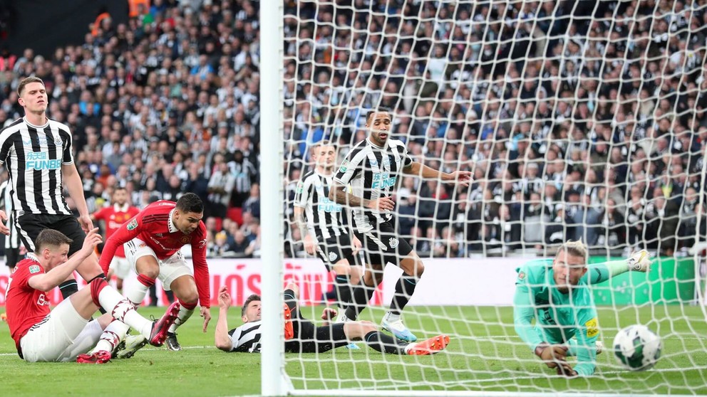 Manchester United vs. Newcastle United: ONLINE prenos z finále turnaja Anglický ligový pohár.