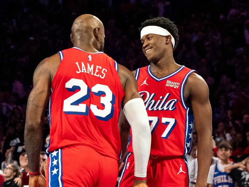 VJ Edgecombe a LeBron James.
