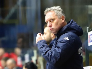Tréner HC Slovan Bratislava Peter Oremus.
