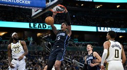 Paolo Banchero v zápase proti Indiana Pacers.