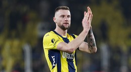 Milan Škriniar v drese Fenerbahce Istanbul.