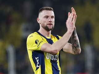 Milan Škriniar v drese Fenerbahce Istanbul.
