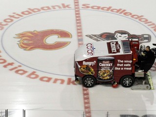 Ľad v Scotiabank Saddledome v Calgary.
