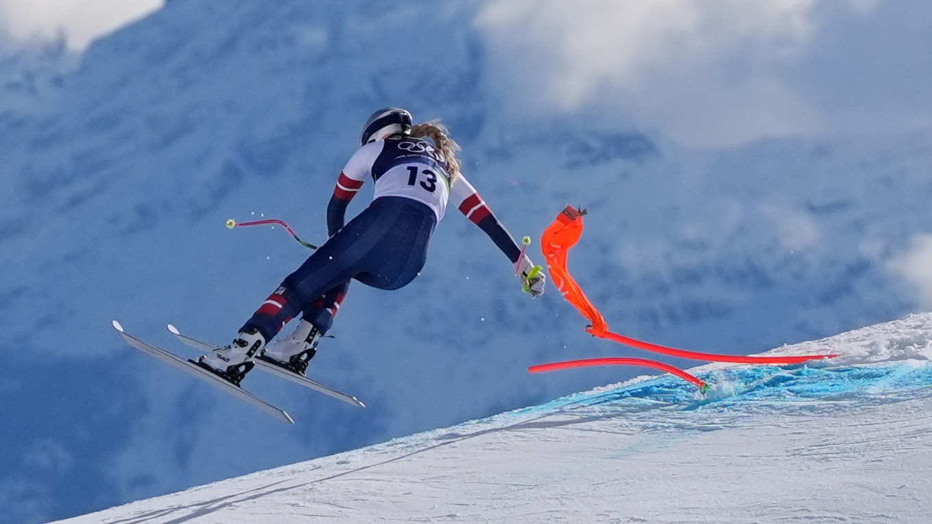 Pád Vonnovej počas zjazdu na ZOH 2026