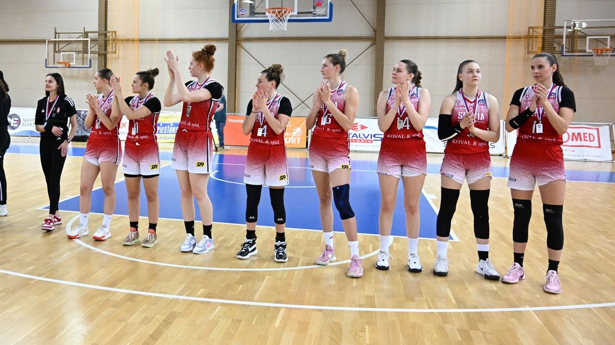 Mladý tím Banskej Bystrice prekonal očakávania. Žirková: Rada pracujem s dievčatami