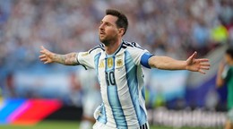 Lionel Messi sa teší z gólu v zápase Argentína - Alžírsko na MS vo futbale 2026.