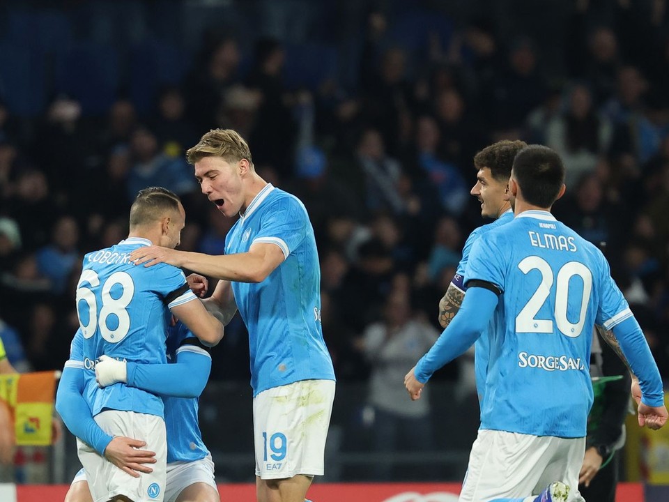 Taliansko Neapol 21. kolo Serie A slovaciká Lobotka .jpg