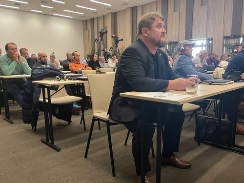 trenerska konferencia Pakusza.jpeg
